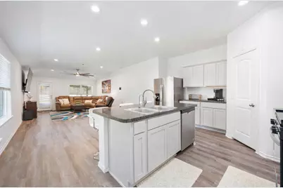 24034 Sunview Valley Drive, Spring, TX 77373 - Photo 17