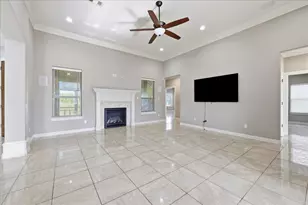 160 Colonial Estates Dr, Bridge City, TX 77611 - Photo 7
