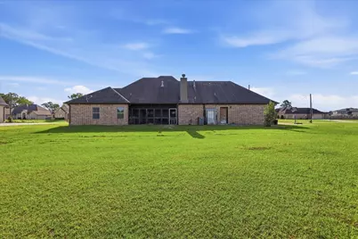 160 Colonial Estates Drive, Bridge City, TX 77611 - Photo 15