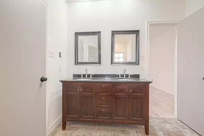 1015 Sugar Lakes Drive, Sugar Land, TX 77478 - Photo 37
