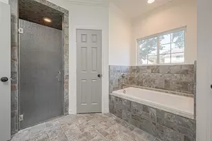 1015 Sugar Lakes Dr, Sugar Land, TX 77478 - Photo 25