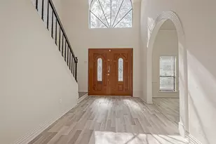 1015 Sugar Lakes Dr, Sugar Land, TX 77478 - Photo 5