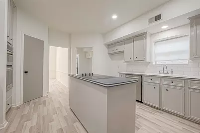 1015 Sugar Lakes Drive, Sugar Land, TX 77478 - Photo 11