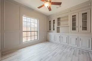 1015 Sugar Lakes Dr, Sugar Land, TX 77478 - Photo 17