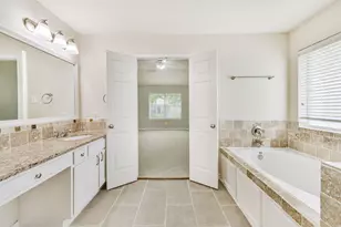 2401 Woody Rd, Pearland, TX 77581 - Photo 19