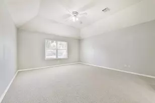 2401 Woody Rd, Pearland, TX 77581 - Photo 15