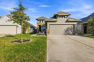 2930 Yaupon Grove Ln, Conroe, TX 77385 - Photo 1