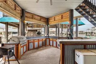 106 Isles End Rd, Tiki Island, TX 77554 - Photo 27