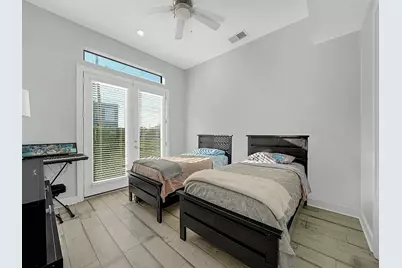 1814 Thompson Street, Houston, TX 77007 - Photo 3