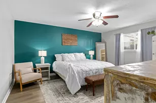 13910 Ella Lee Ln, Houston, TX 77077 - Photo 7