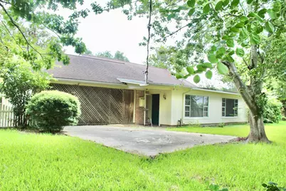 1302 Linwood Drive, Wharton, TX 77488 - Photo 9