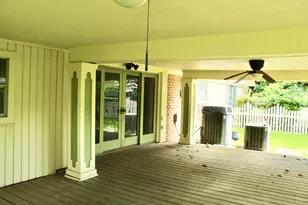 1302 Linwood Dr, Wharton, TX 77488 - Photo 11