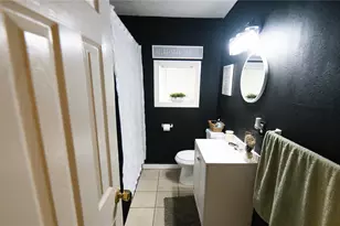 4111 Madden Ln, Houston, TX 77047 - Photo 17