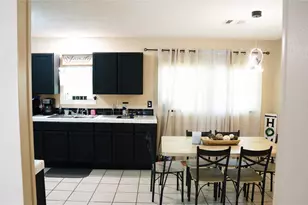4111 Madden Ln, Houston, TX 77047 - Photo 9