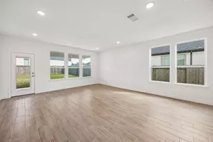 215 Pr Rdg Ln, Montgomery, TX 77356 - Photo 11