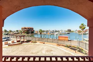 411 Sailfish Ln, Freeport, TX 77541 - Photo 9