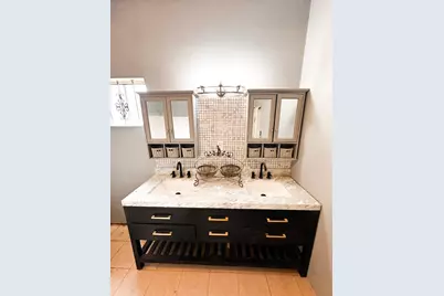 638 Kelly Lane, Angleton, TX 77515 - Photo 11