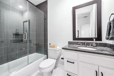 3205 Maxroy Street, Houston, TX 77008 - Photo 27
