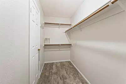 1555 Hillside Elm Street, Houston, TX 77062 - Photo 21