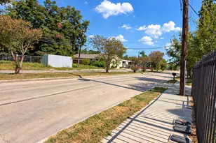 6143 W Montgomery Rd, Houston, TX 77091 - Photo 7