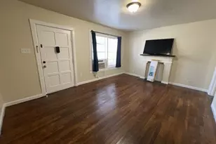 1552 Lombardy St, Houston, TX 77023 - Photo 5