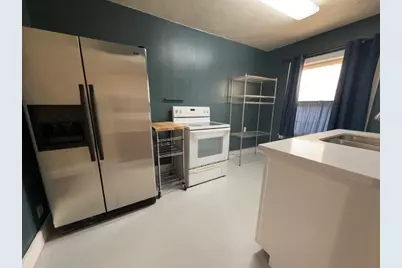 1552 Lombardy Street #2, Houston, TX 77023 - Photo 7