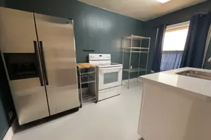 1552 Lombardy St, Houston, TX 77023 - Photo 9