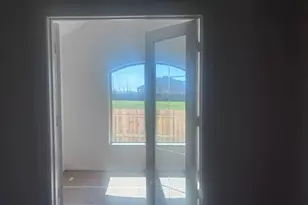 5214 Timpson Dr, Manvel, TX 77578 - Photo 5