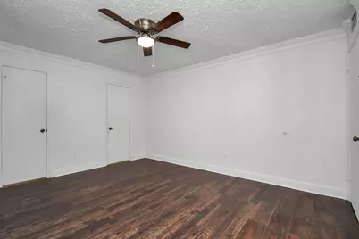 2215 Windy Meadow Dr, Sugar Land, TX 77478 - Photo 25