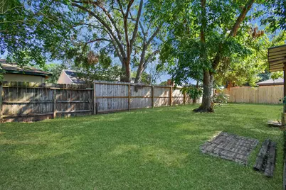 2215 Windy Meadow Dr, Sugar Land, TX 77478 - Photo 35