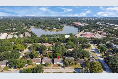 2215 Windy Meadow Dr, Sugar Land, TX 77478 - Photo 5