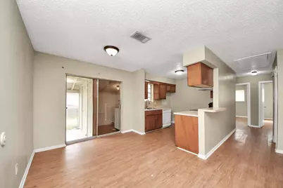 1006 Perry Street #100, Cleveland, TX 77327 - Photo 17