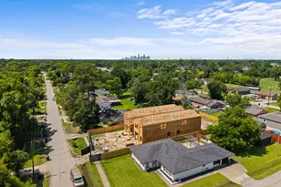 8317 Lavender St, Houston, TX 77016 - Photo 11