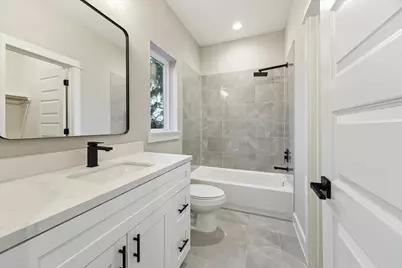 807 Martin Street #B, Houston, TX 77018 - Photo 33