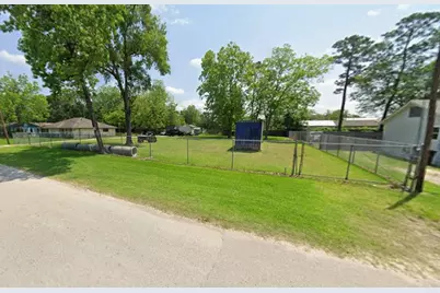 8814 Lanewood Drive, Houston, TX 77016 - Photo 3