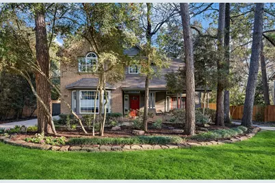 126 E Wilde Yaupon Circle, The Woodlands, TX 77381 - Photo 1