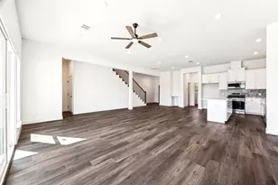 3845 Water St, Dickinson, TX 77539 - Photo 9