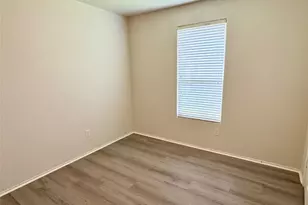 1331 S Maple Dr, Katy, TX 77493 - Photo 19
