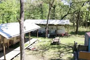 9884 Rocky Ridge Ln, Madisonville, TX 77864 - Photo 1