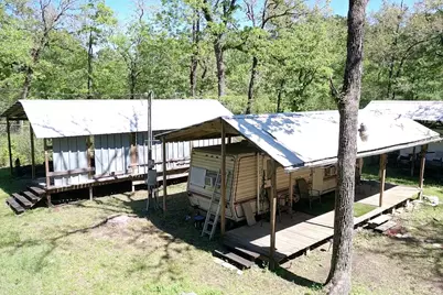 9884 Rocky Ridge Lane, Madisonville, TX 77864 - Photo 3