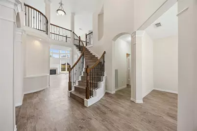 5727 Candlecreek Drive, Richmond, TX 77469 - Photo 5