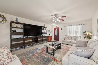 4506 Woodspring Glen Lane, Kingwood, TX 77345 - Photo 5