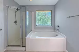3 Peach Ridge Pl, The Woodlands, TX 77382 - Photo 15