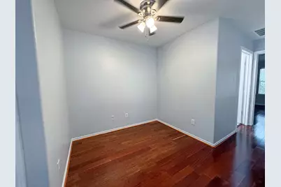 3 Peachridge Place, The Woodlands, TX 77382 - Photo 11