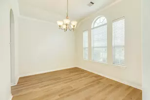 13417 Star Creek Ln, Rosharon, TX 77583 - Photo 5