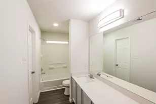 13407 Ella View Lane, Houston, TX 77067 - Photo 11