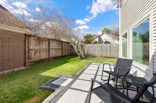 2110 Paso Rello Dr, Houston, TX 77077 - Photo 31