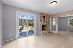 220 Lark Ln, New Braunfels, TX 78132 - Photo 15