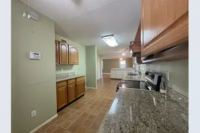 2232 Hoskins Drive, Houston, TX 77080 - Photo 9