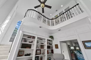 11823 Parkriver Dr, Houston, TX 77070 - Photo 9